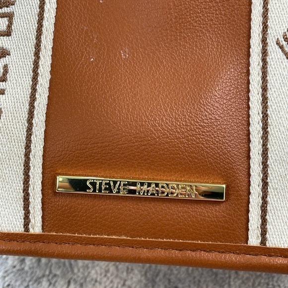 Steve Madden Bwebber Convertible Tote Bag True Cognac Viral TikTok - Picture 7 of 16